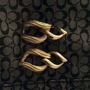 Beautiful Gold designer post earrings